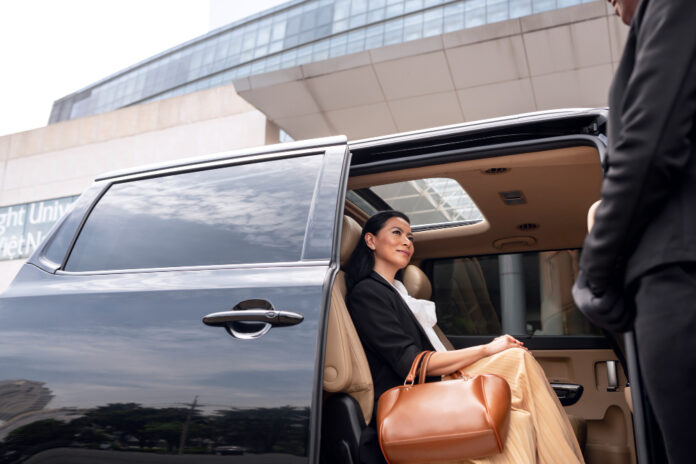 Luxury Private Car and Limousine Service