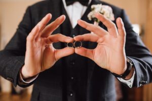 Who Buys the Wedding Band? A Comprehensive Guide